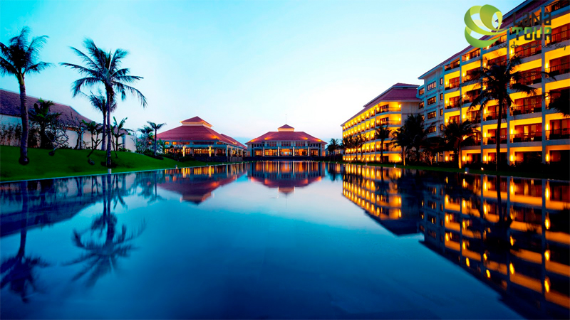 PULLMAN DANANG BEACH RESORT 5*